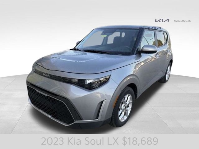 2023 Kia Soul LX photo 3