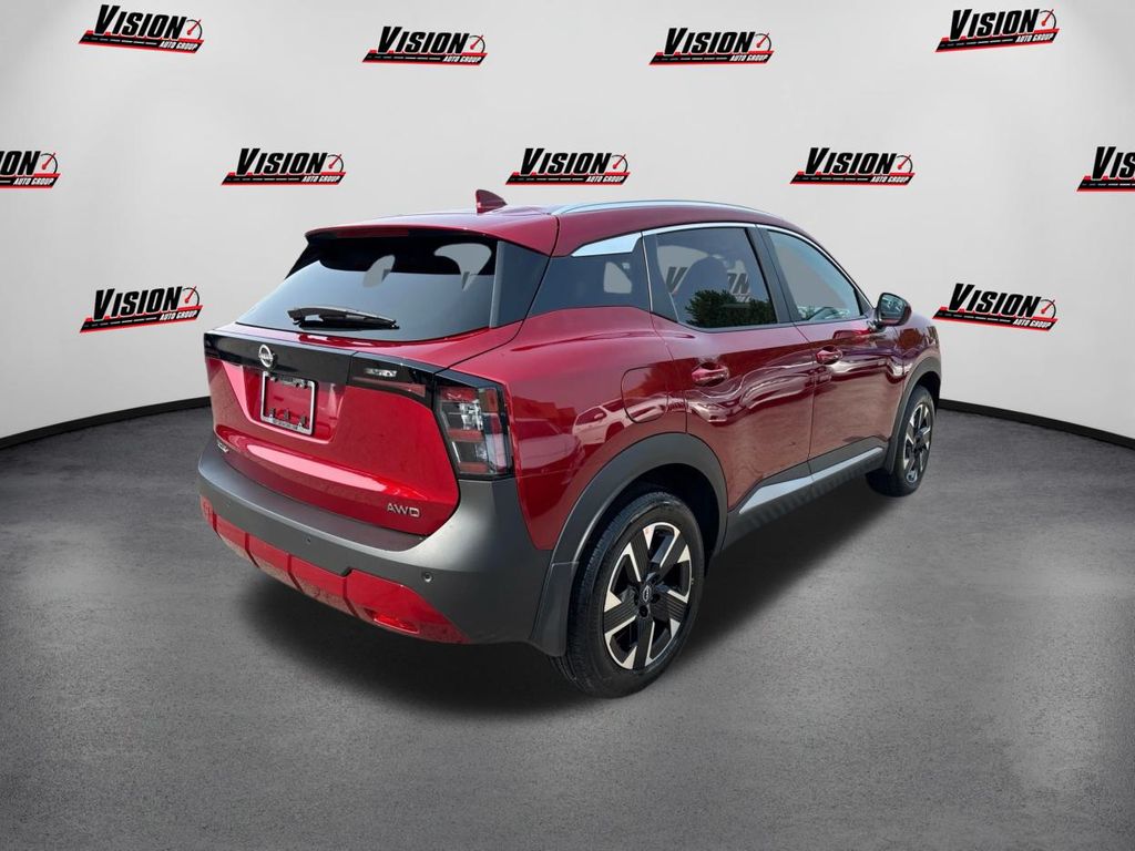 2025 Nissan Kicks SV photo 3