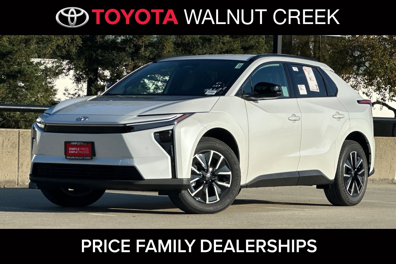 2026 Toyota bZ4X XLE's photo