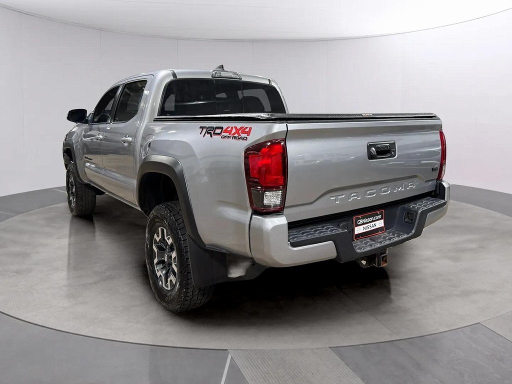 2019 Toyota Tacoma SR5 photo 6