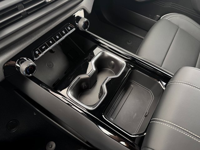 2025 Chevrolet Silverado EV LT photo 28
