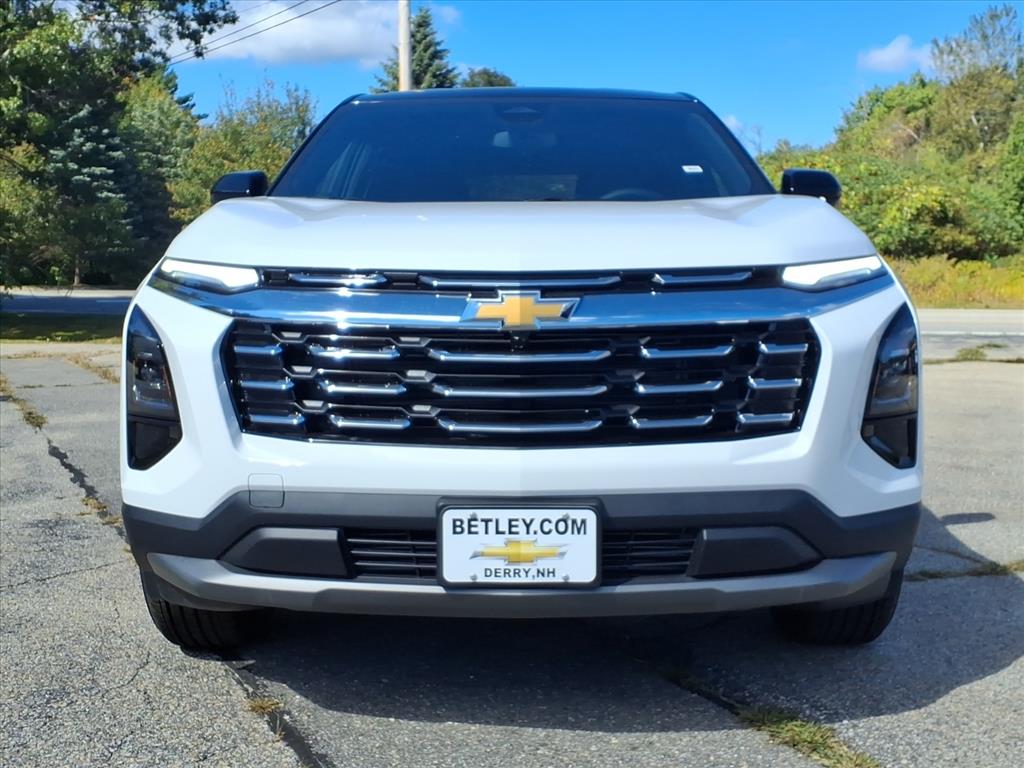 2026 Chevrolet Equinox LT photo 8