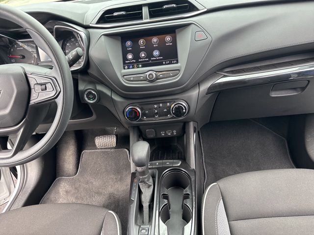 2023 Chevrolet Trailblazer LT photo 11