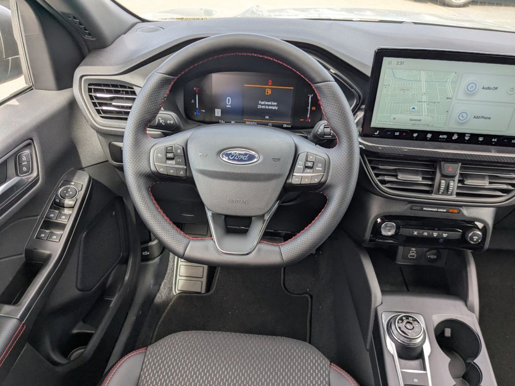 2026 Ford Escape ST-Line photo 14