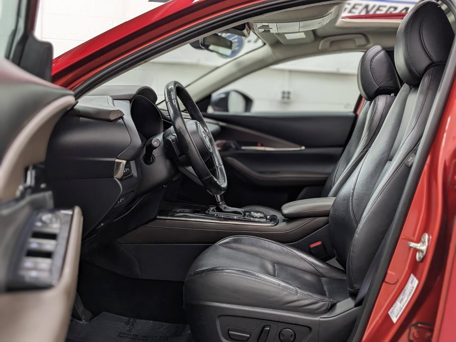2021 Mazda CX-30 Turbo Premium Plus photo 3