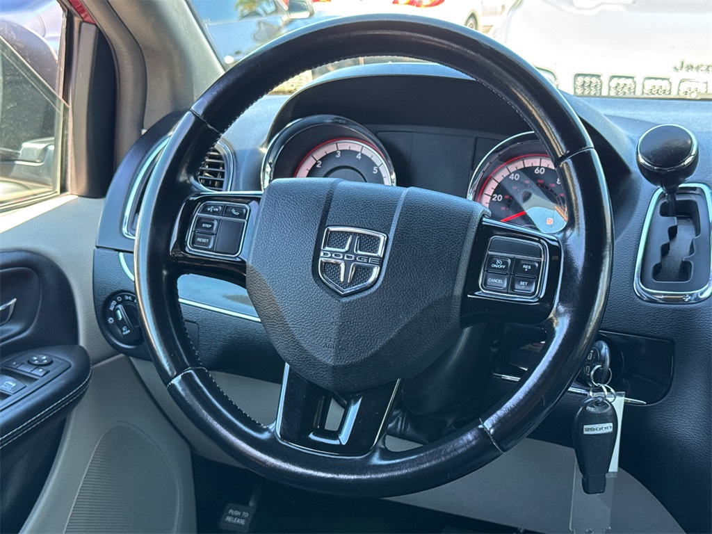 2020 Dodge Grand Caravan SXT photo 25
