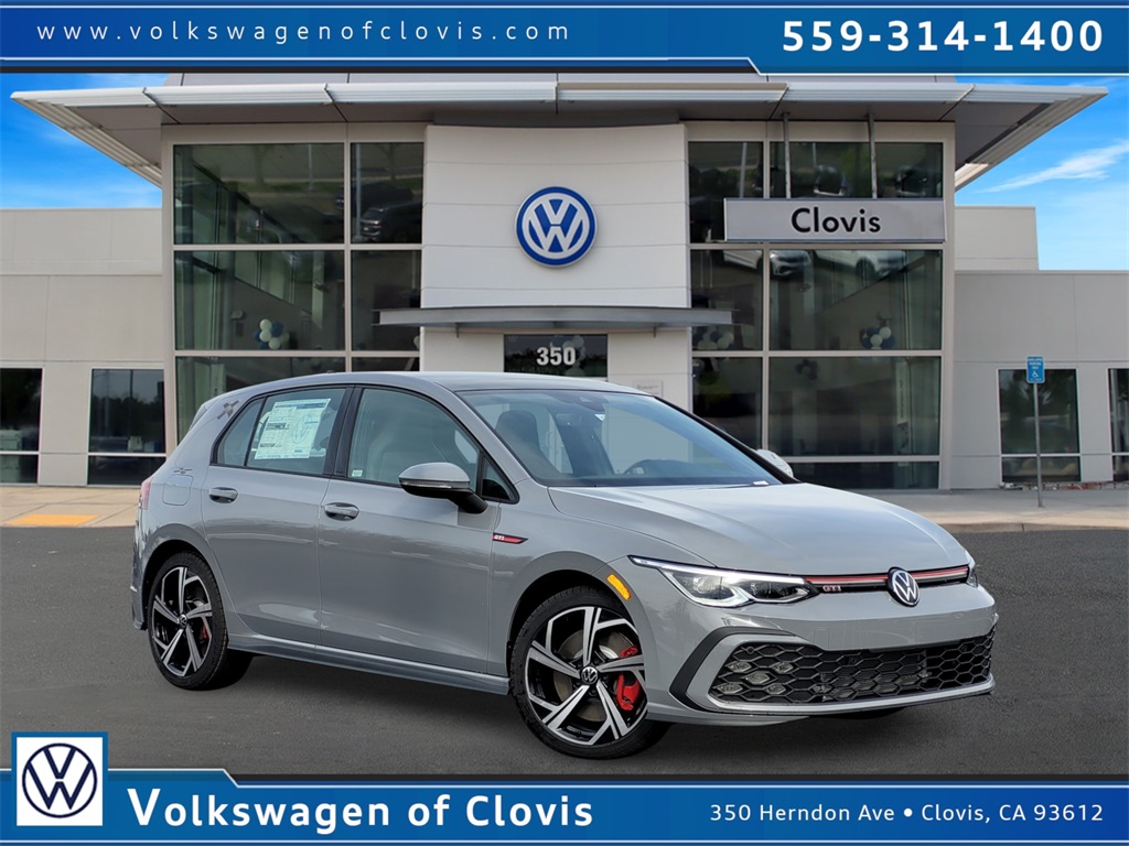 2024 Volkswagen Golf GTI SE's photo