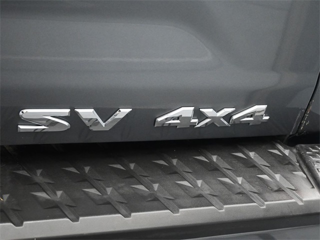 2017 Nissan Titan SV photo 26
