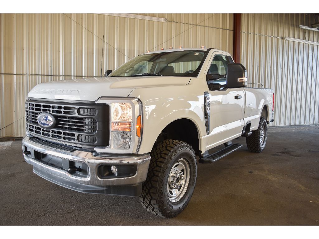 2025 Ford F-250 XL photo 2