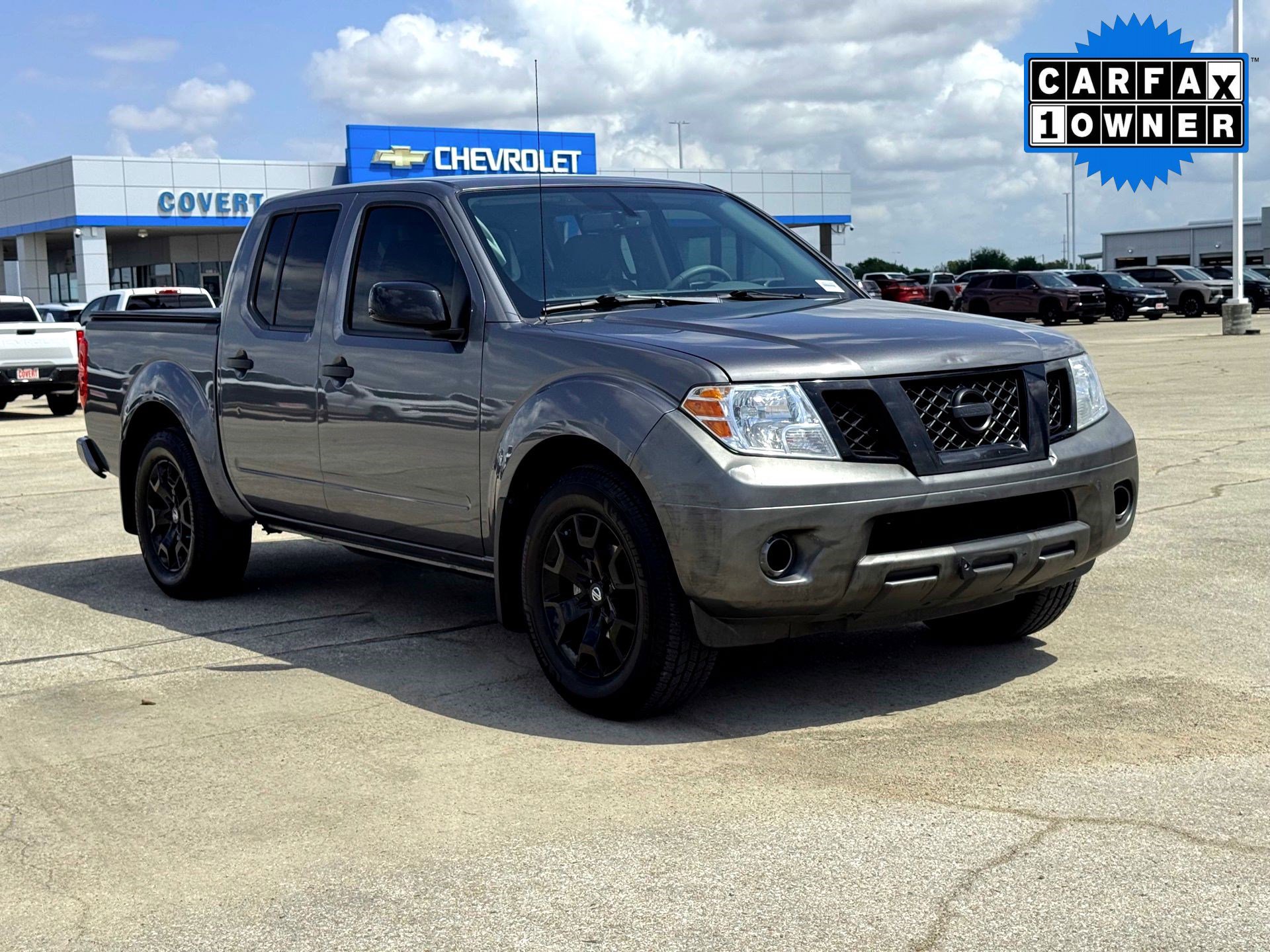 2020 Nissan Frontier SV photo 3