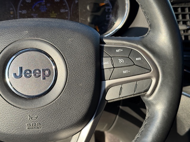 2019 Jeep Grand Cherokee Limited photo 12