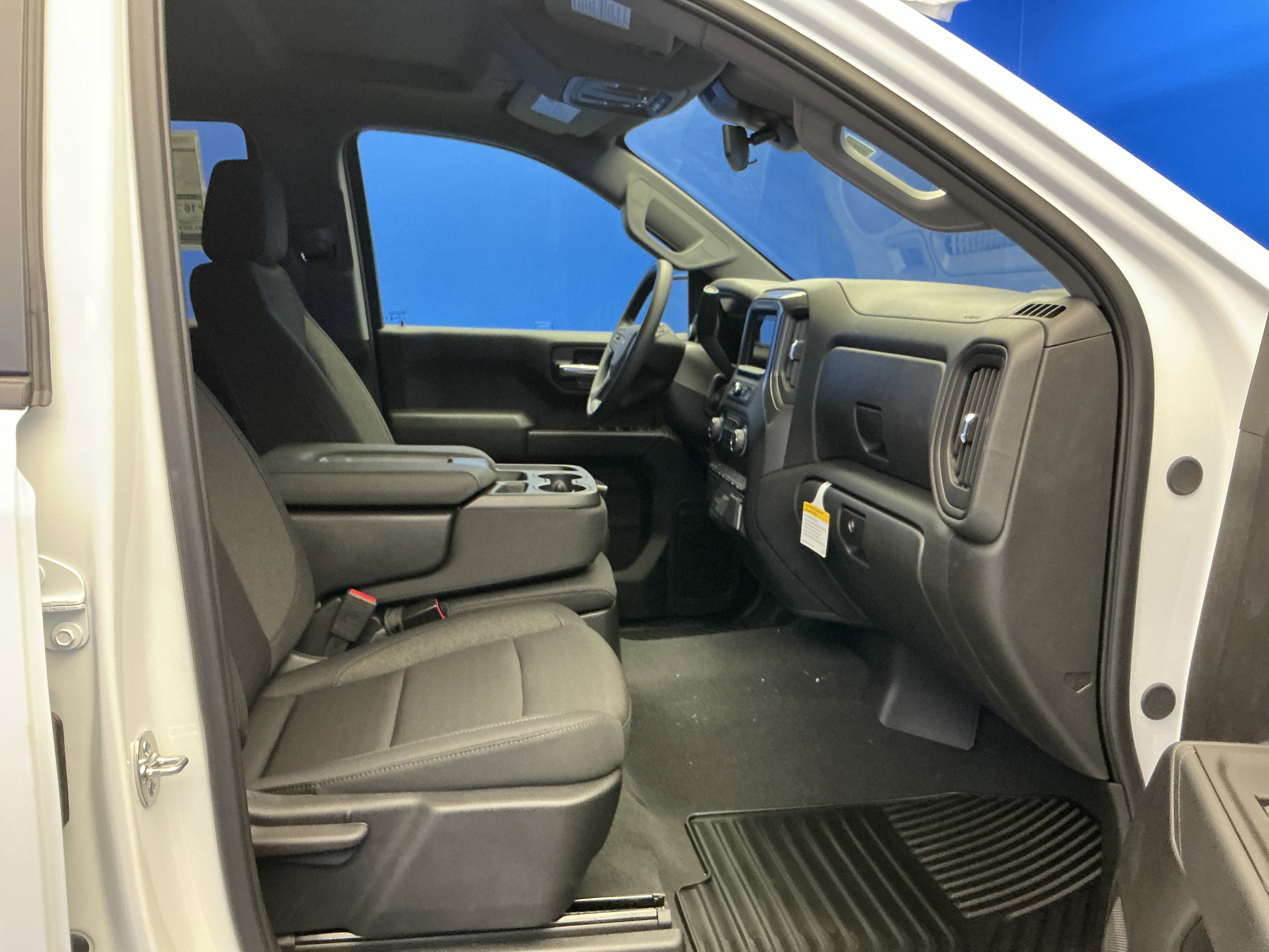 2025 Chevrolet Silverado 1500 Custom Trail Boss photo 15