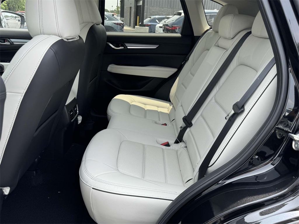 2025 Mazda CX-5 2.5 Premium Plus photo 8