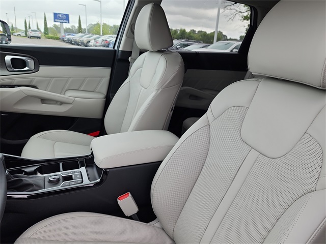 2026 Kia Sorento SX photo 11