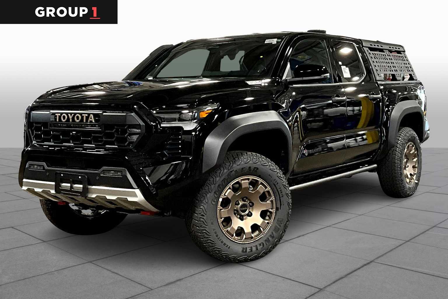 2025 Toyota Tacoma TRD Sport photo 3