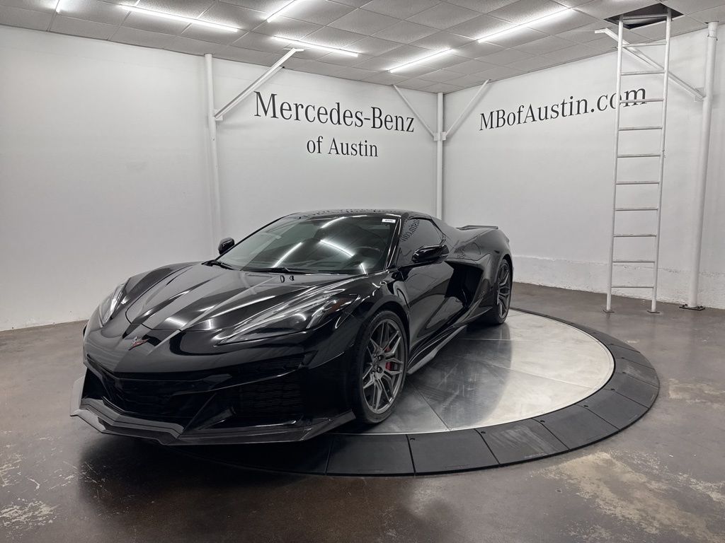 2023 Chevrolet Corvette Z06 3LZ photo 3