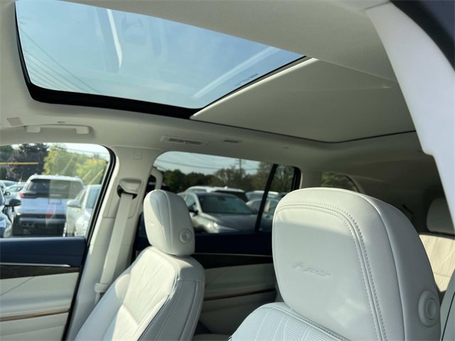 2026 Buick Enclave Avenir photo 18