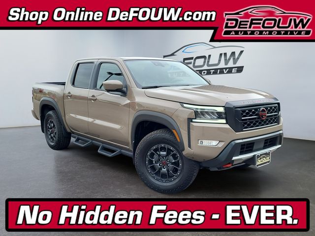 2023 Nissan Frontier PRO-4X's photo