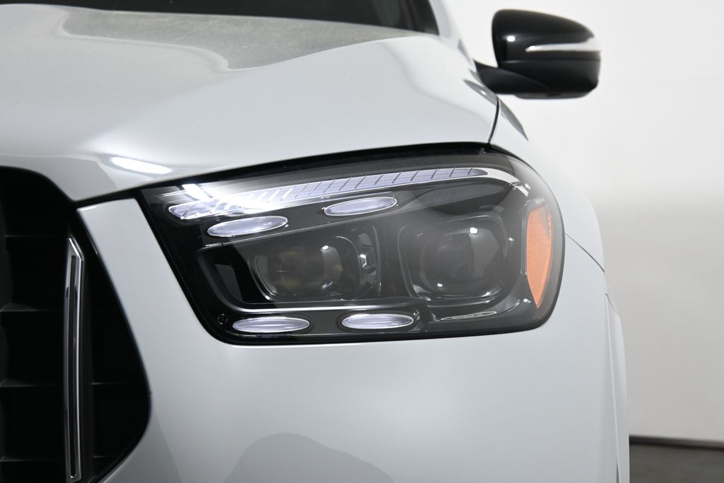 2025 Mercedes Benz GLE AMG 53 photo 9