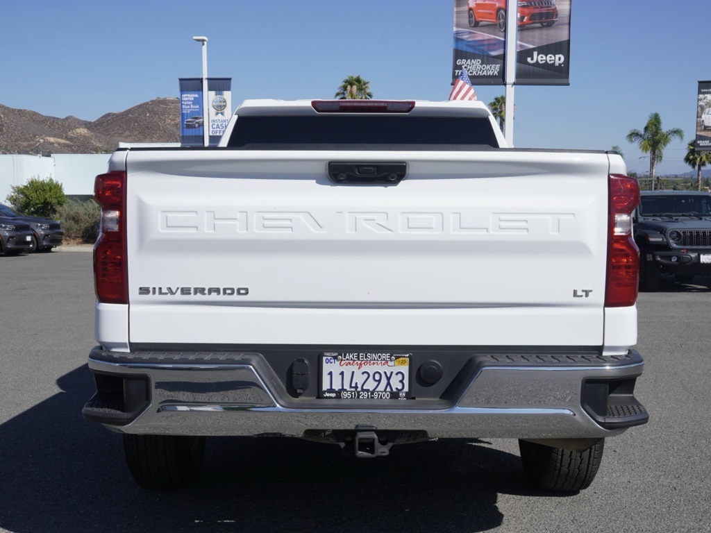 2024 Chevrolet Silverado 1500 LT photo 4