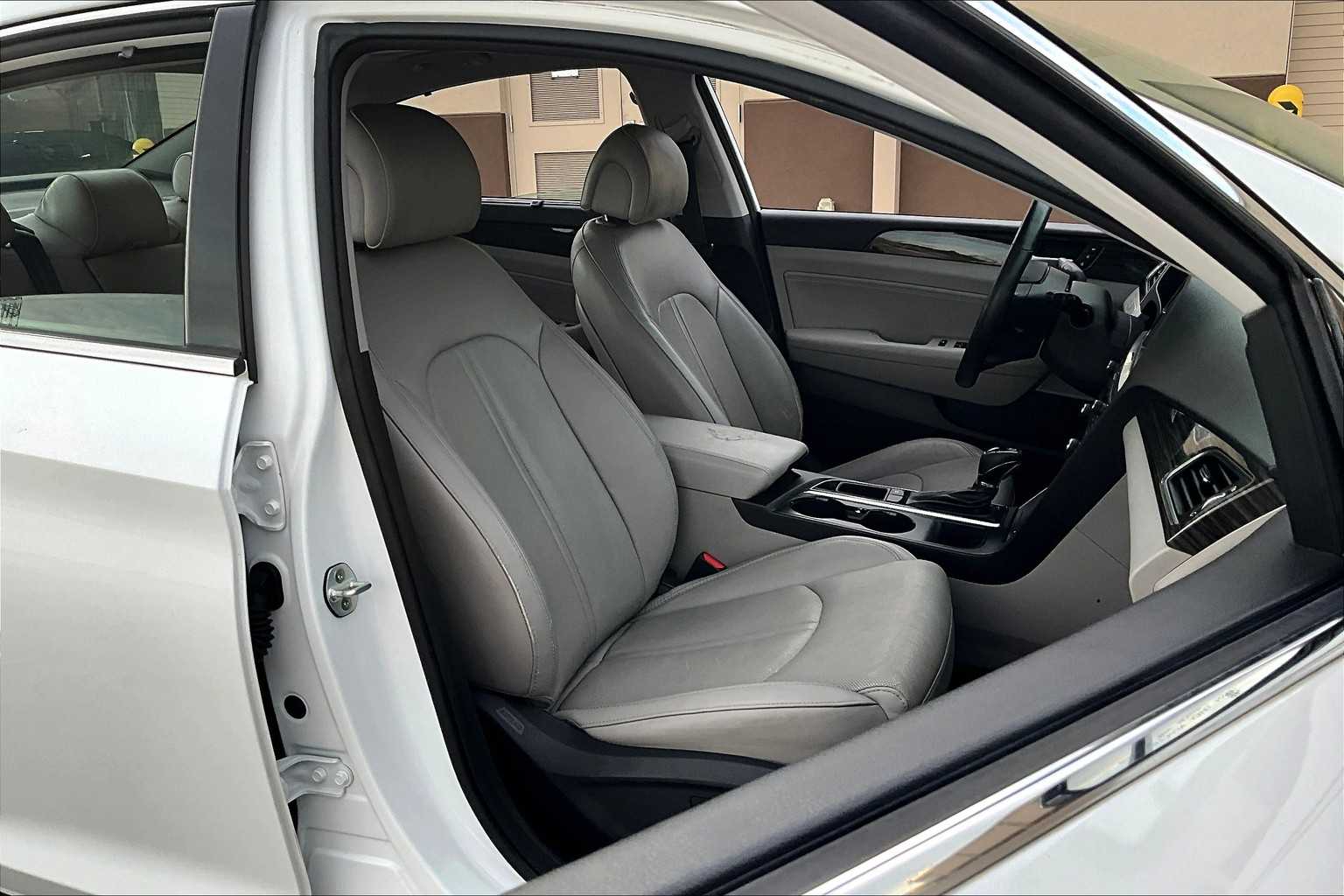 2015 Hyundai Sonata Limited photo 7