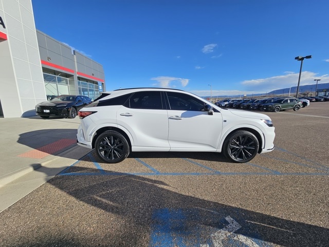 2023 Lexus RX 500h F SPORT Performance photo 4