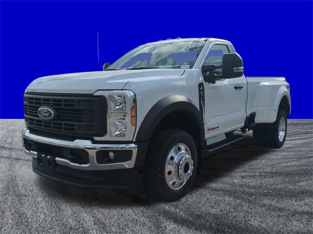 2026 Ford F-450 photo 8