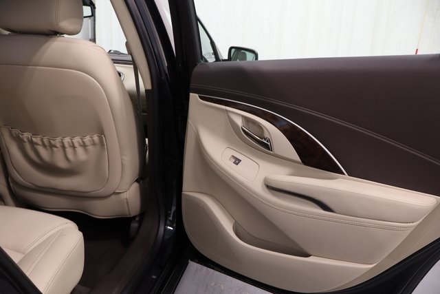 2015 Buick LaCrosse Leather photo 13