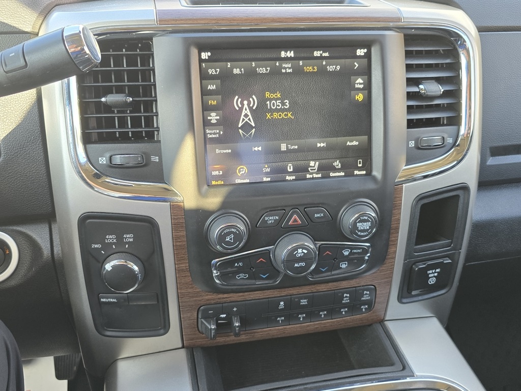 2018 Ram 3500 Laramie photo 3