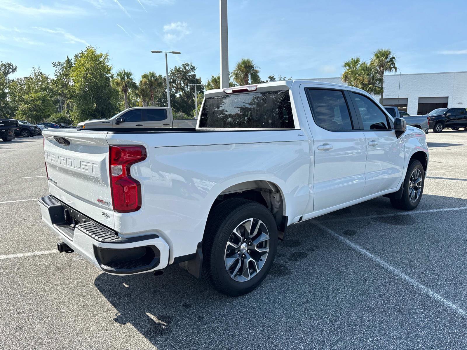2024 Chevrolet Silverado 1500 RST photo 3