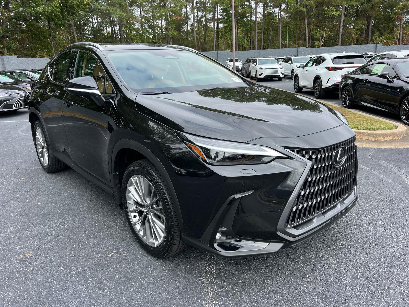 2026 Lexus NX 350 Luxury AWD photo 4