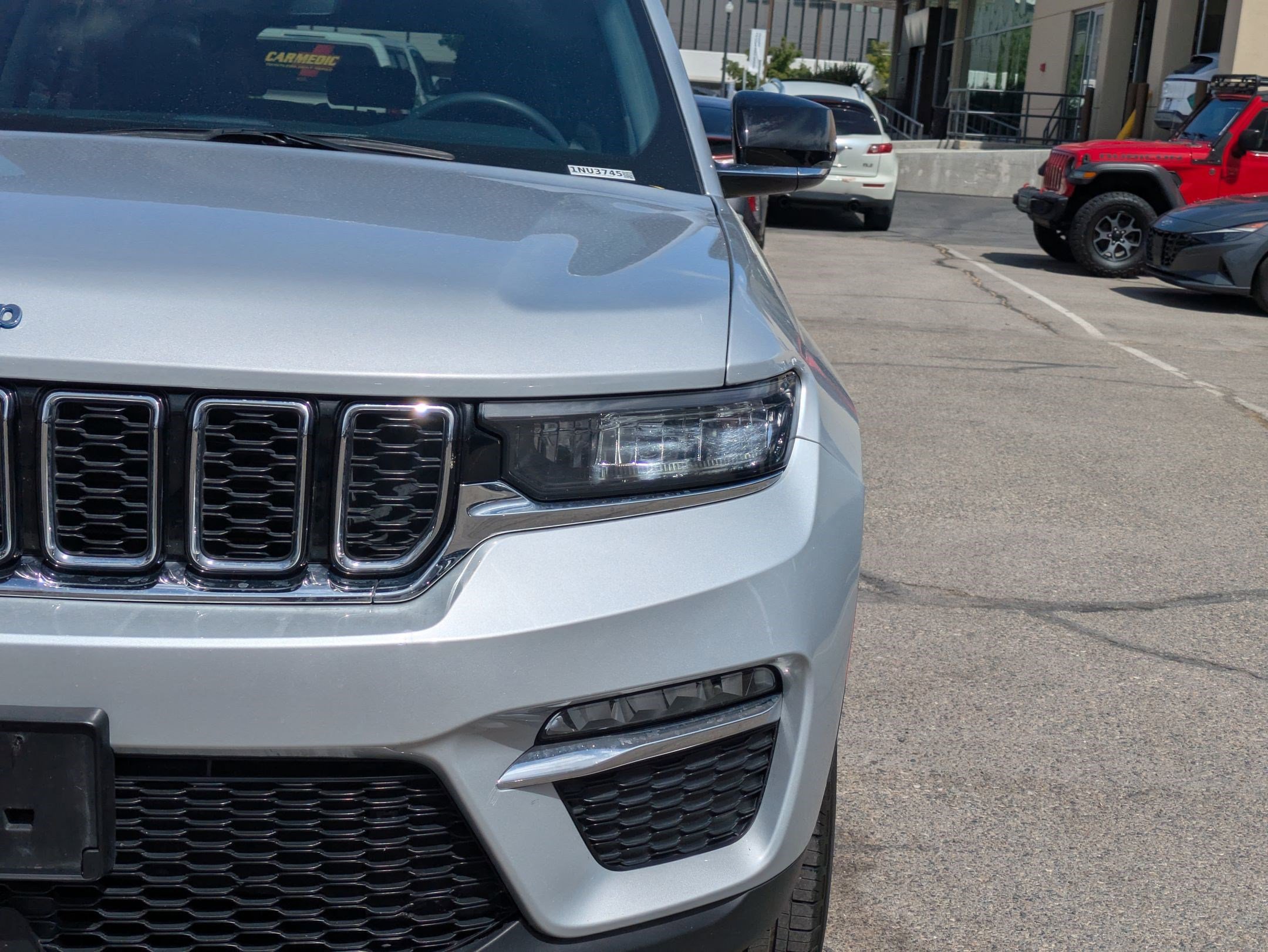 2023 Jeep Cherokee 4xe photo 6