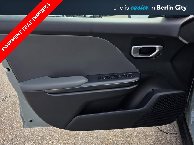 2025 Kia K4 LXS photo 15