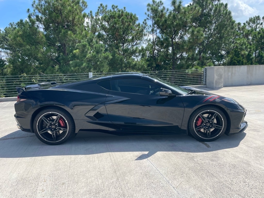 2021 Chevrolet Corvette Stingray photo 8