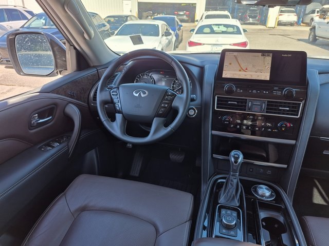 2024 Infiniti QX80 Premium Select photo 10