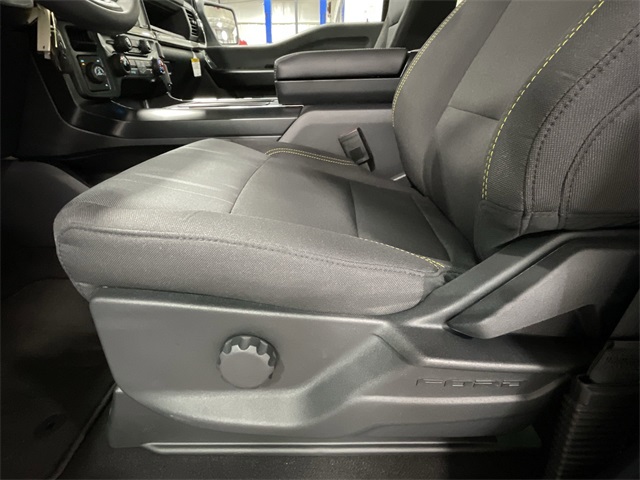 2025 Ford F-150 STX photo 18