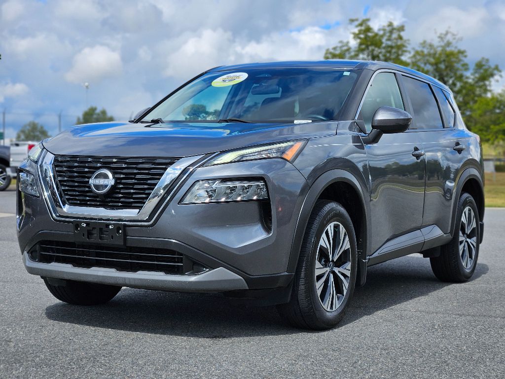 2022 Nissan Rogue SV photo 3