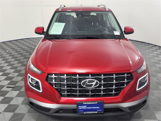 2022 Hyundai Venue SEL Limited photo 2