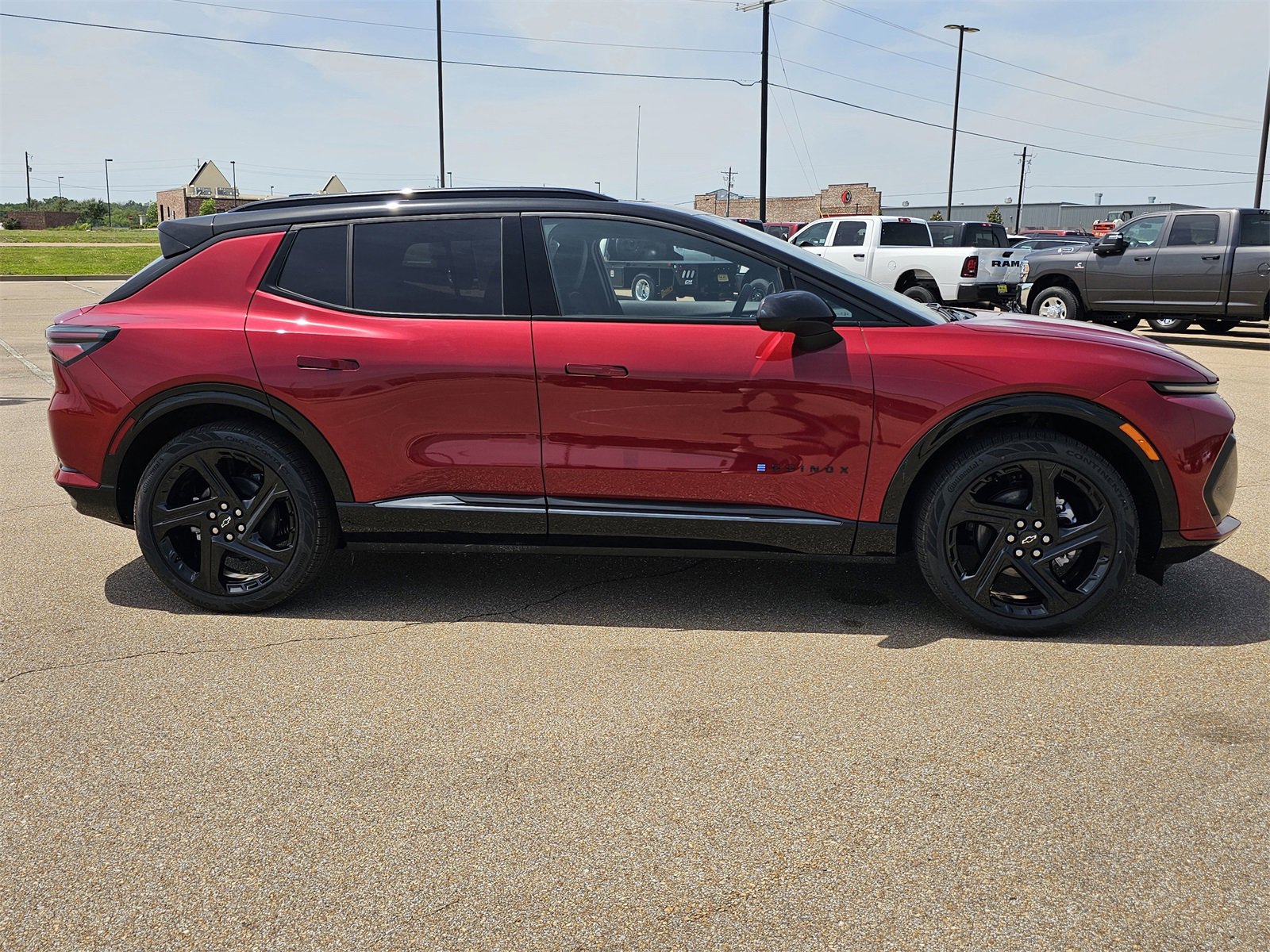 2025 Chevrolet Equinox EV 3RS photo 2