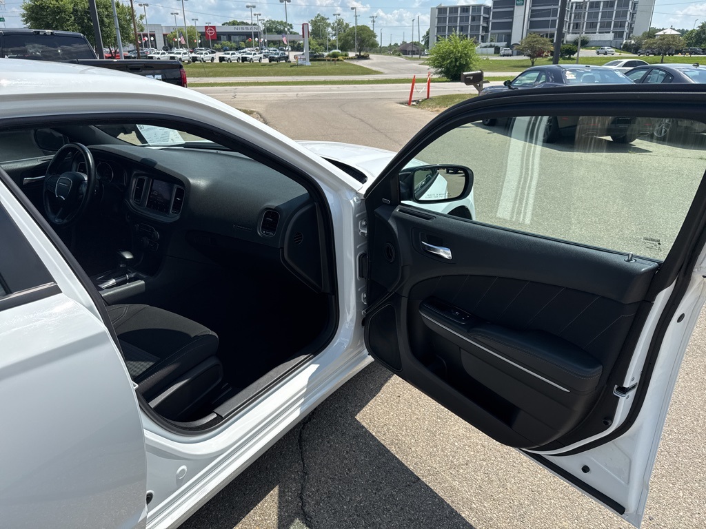 2023 Dodge Charger SXT photo 26