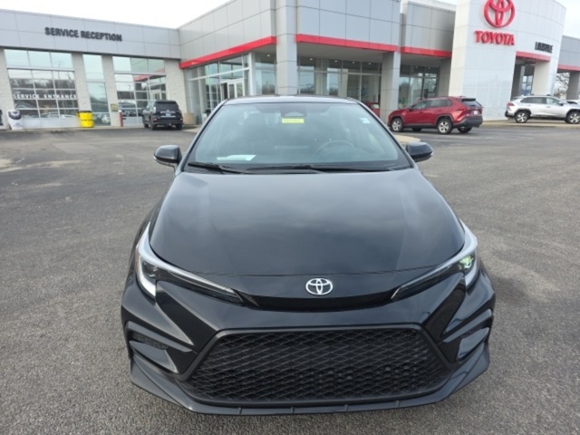 Used 2024 Toyota Corolla SE with VIN 5YFS4MCE3RP186535 for sale in Northfield, Minnesota