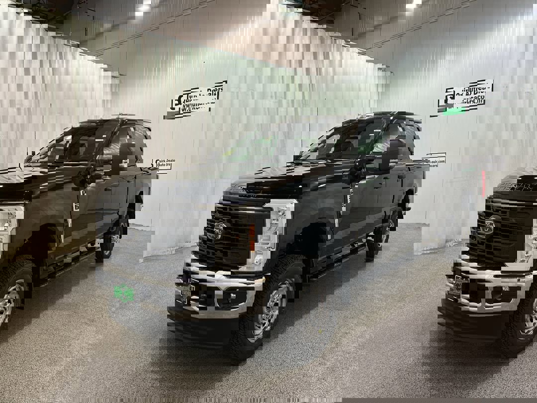 2025 Ford F-250 XL photo 3