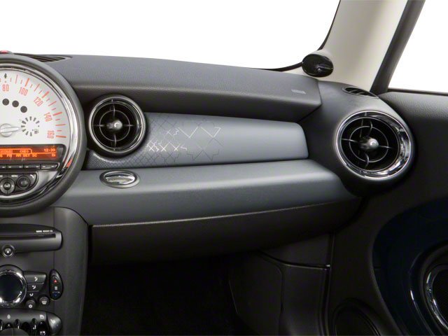 2010 Mini Cooper photo 18