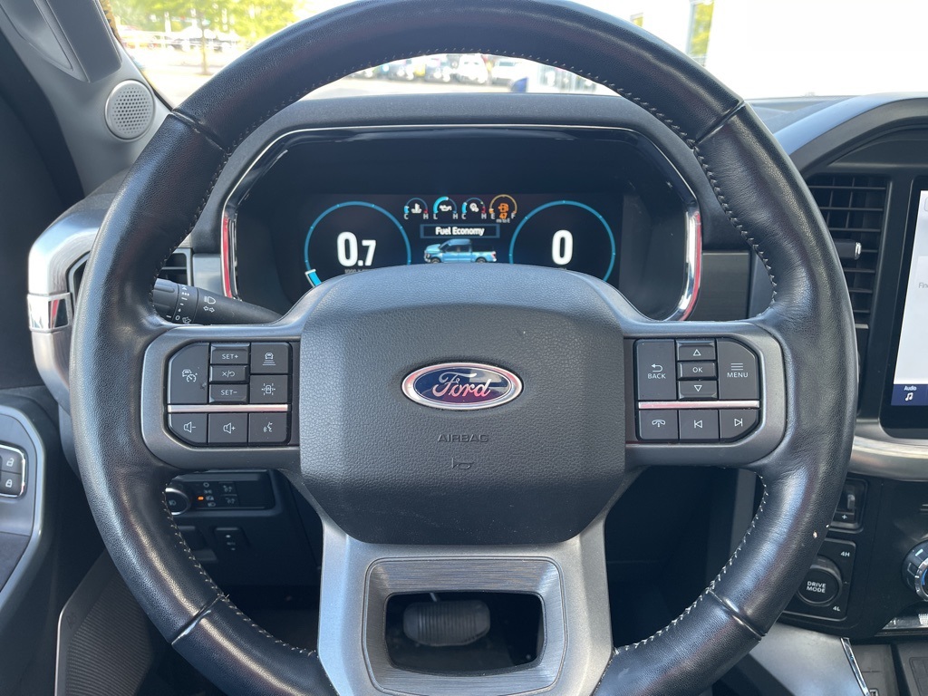 2022 Ford F-150 Lariat photo 12