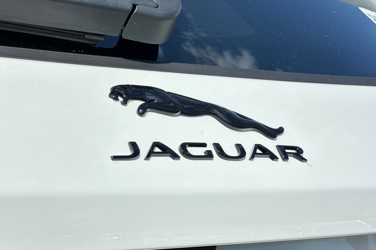 2025 Jaguar F-PACE P250 R-Dynamic S photo 29