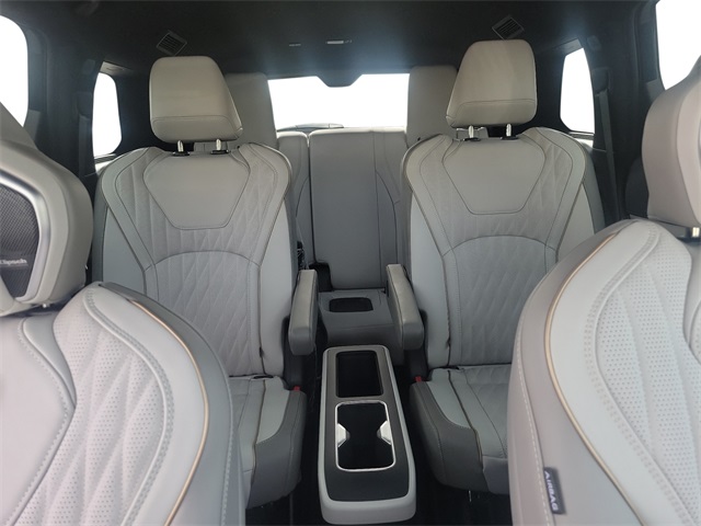 2026 Infiniti QX60 Autograph AWD photo 13