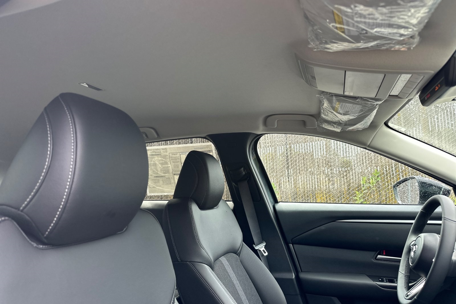 2025 Mazda CX-50 2.5 Select photo 17