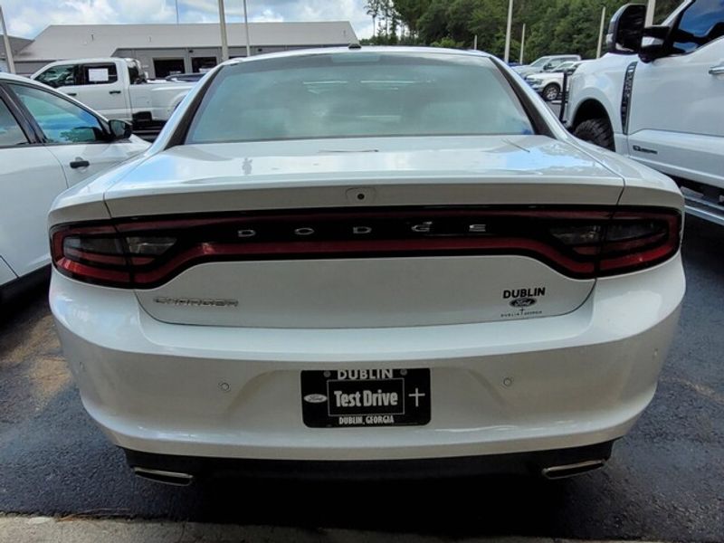 2020 Dodge Charger SXT photo 10