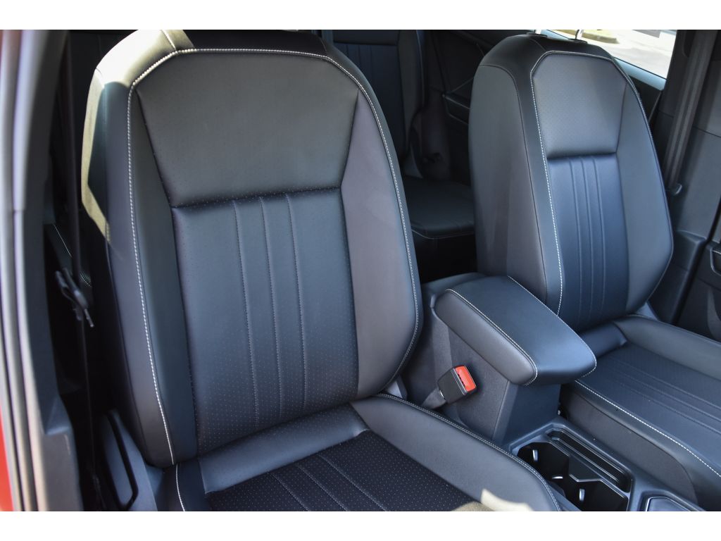 2024 Volkswagen Tiguan SE R-Line Black photo 29