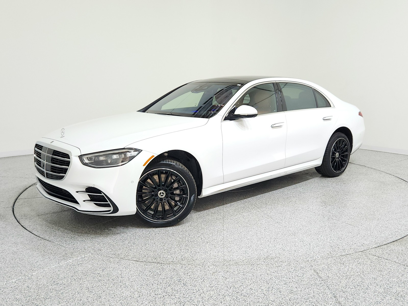 2026 Mercedes-Benz S-Class S 580's photo